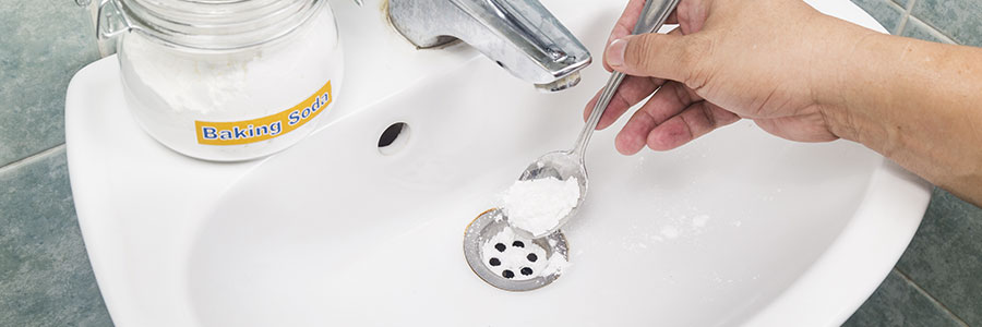 RIE Cleaning - Easy Ways to Freshen and Unclog a Drain ...
